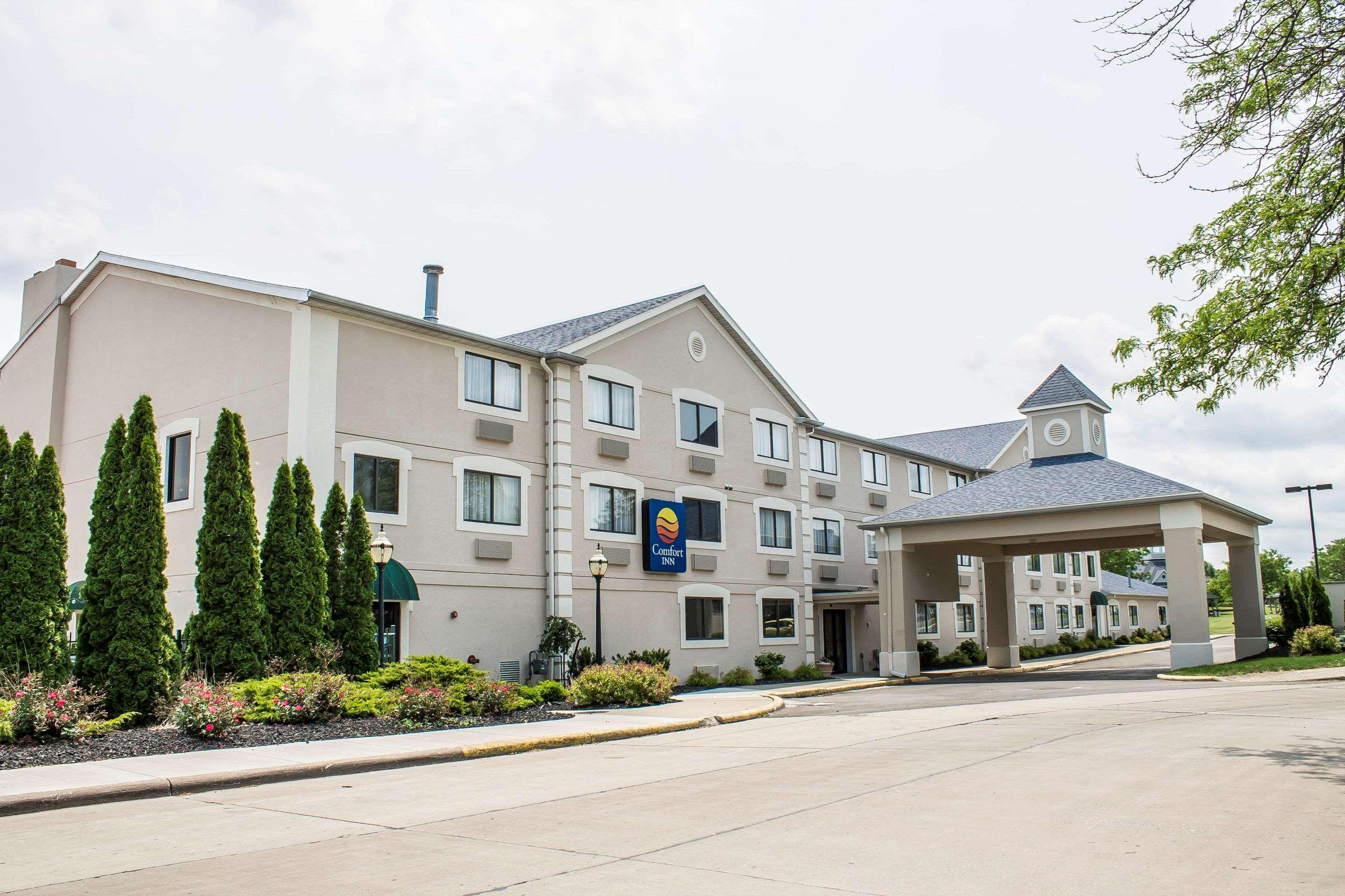 Comfort Inn River'S Edge Huron Exterior photo